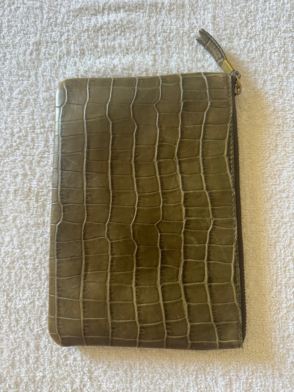 Madewell Croc Embossed Zip Pouch Wallet in Olive Green - Picture 5 of 12